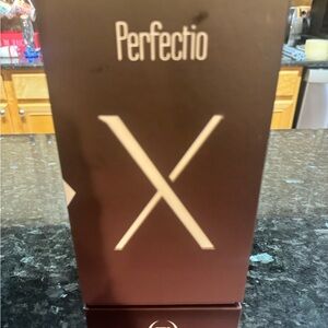 Perfectio X Light Therapy Device–Zero Gravity With Original Box-Fully Functional